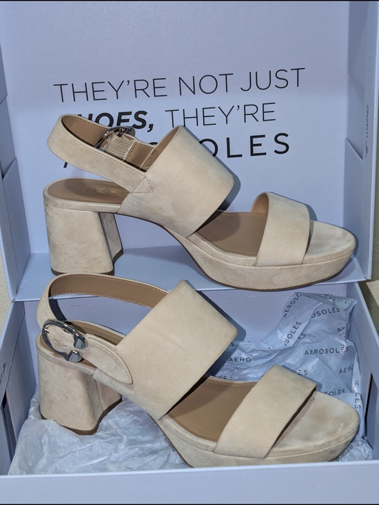 AEROSOLES Shoes - Aerosoles Camera Platform Sandals Size 10